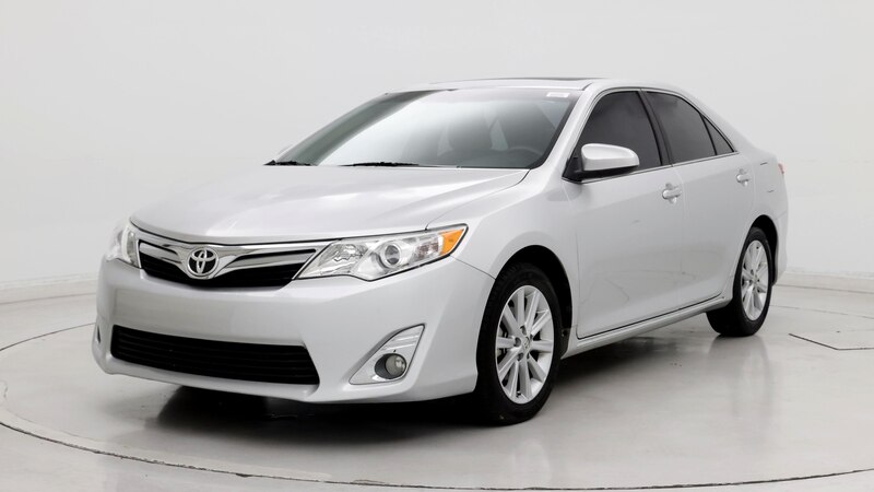 2014 Toyota Camry XLE 4