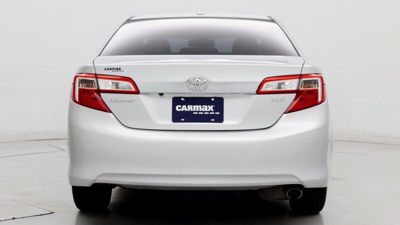 2014 Toyota Camry XLE 6