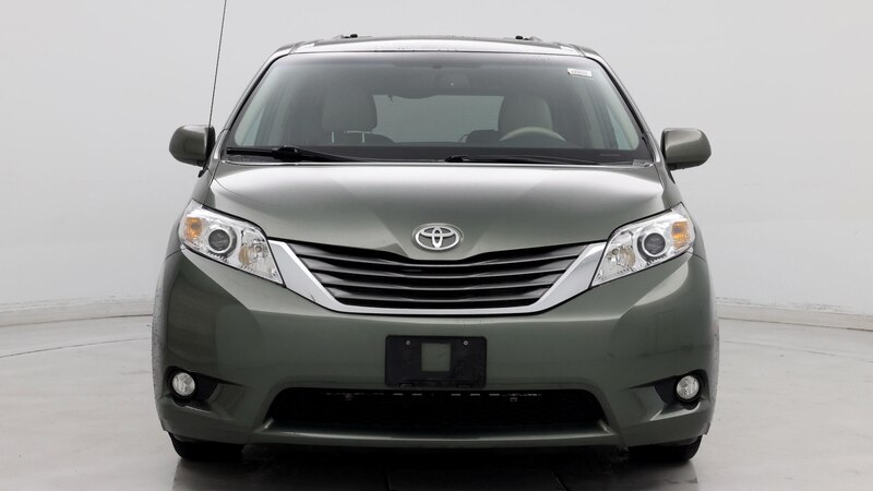 2013 Toyota Sienna XLE 5