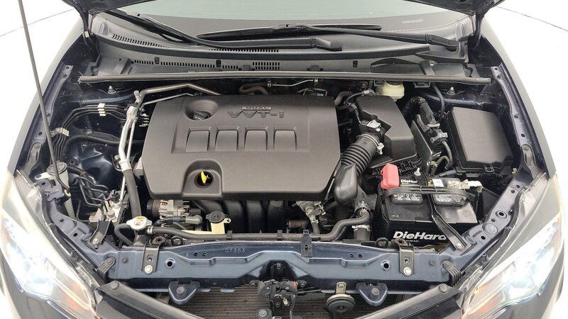 2017 Toyota Corolla LE 21