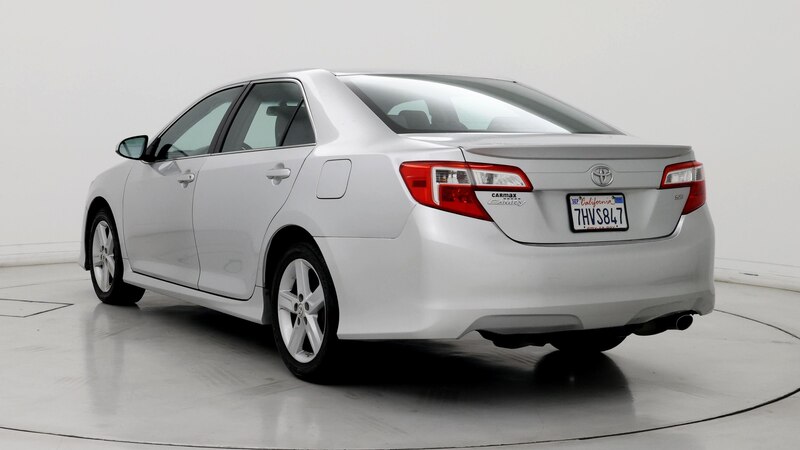 2013 Toyota Camry SE 2