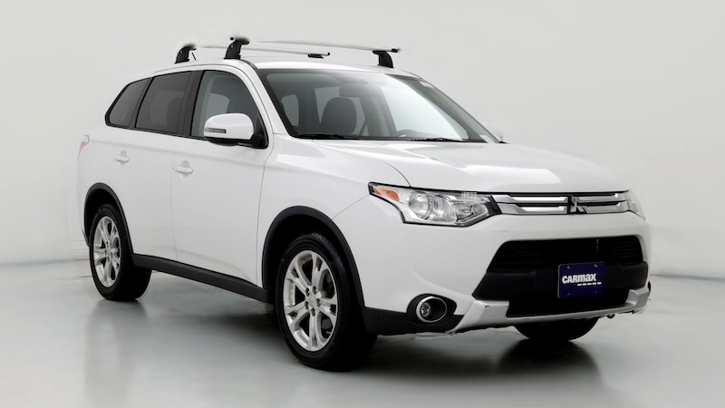 2015 Mitsubishi Outlander SE Hero Image