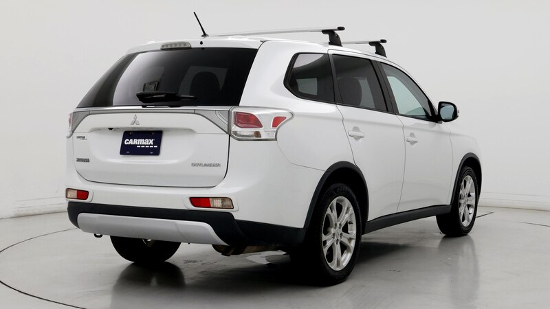 2015 Mitsubishi Outlander SE 8