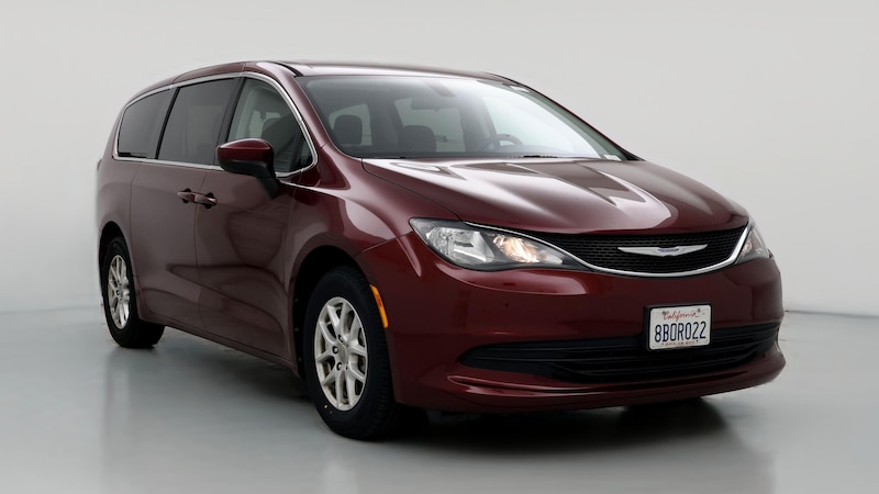 2018 Chrysler Pacifica LX Hero Image