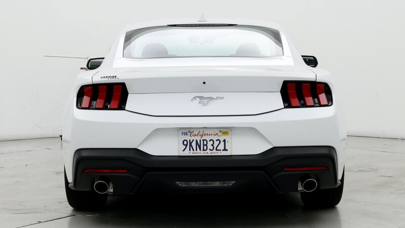 2024 Ford Mustang  6