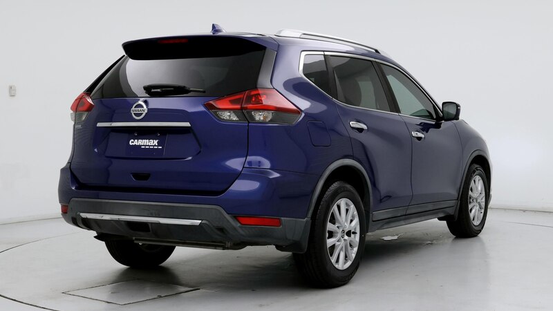 2018 Nissan Rogue SV 8