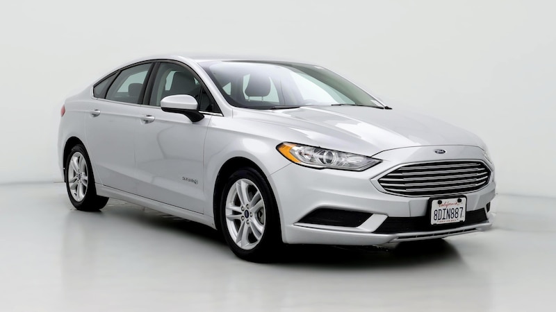 2018 Ford Fusion SE Hero Image