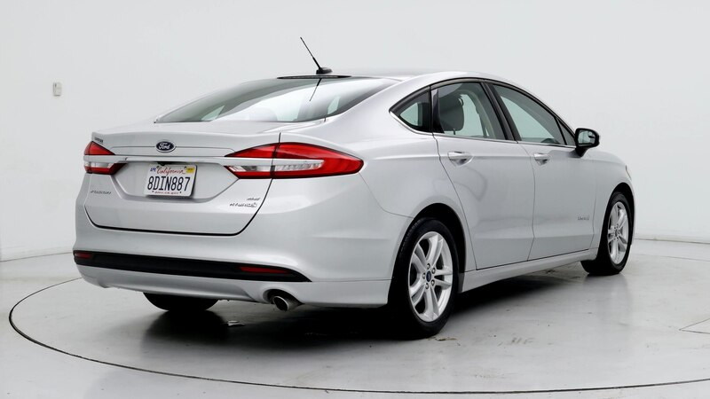 2018 Ford Fusion SE 8