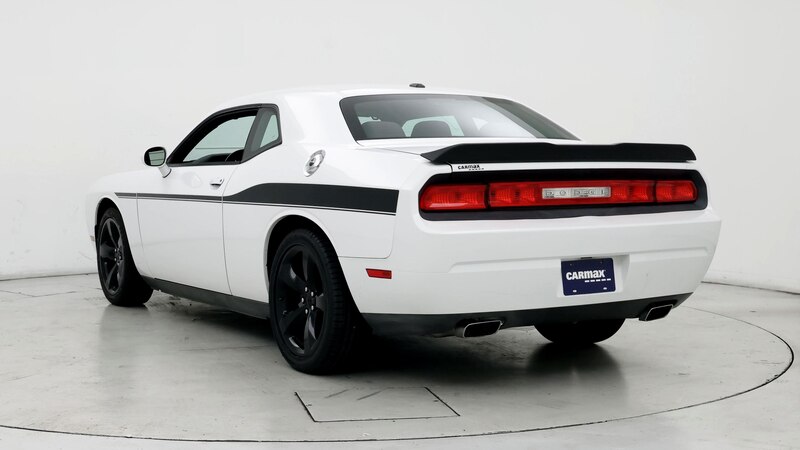 2014 Dodge Challenger SXT 2