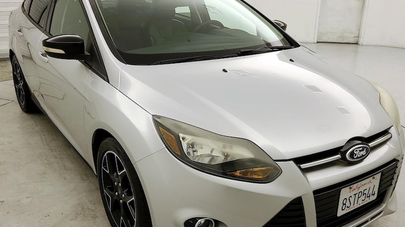 2014 Ford Focus SE Hero Image