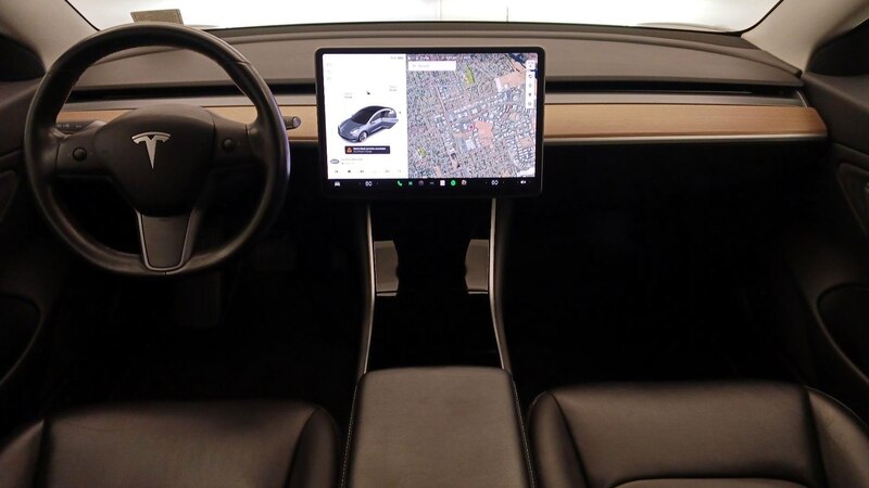 2018 Tesla Model 3 Long Range 9