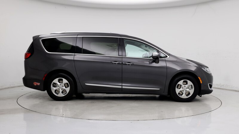 2018 Chrysler Pacifica Hybrid Limited 7