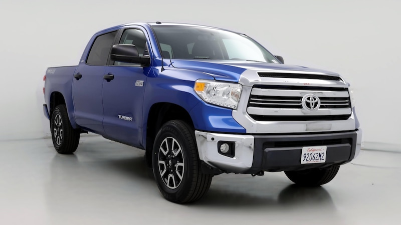 2017 Toyota Tundra SR5 Hero Image