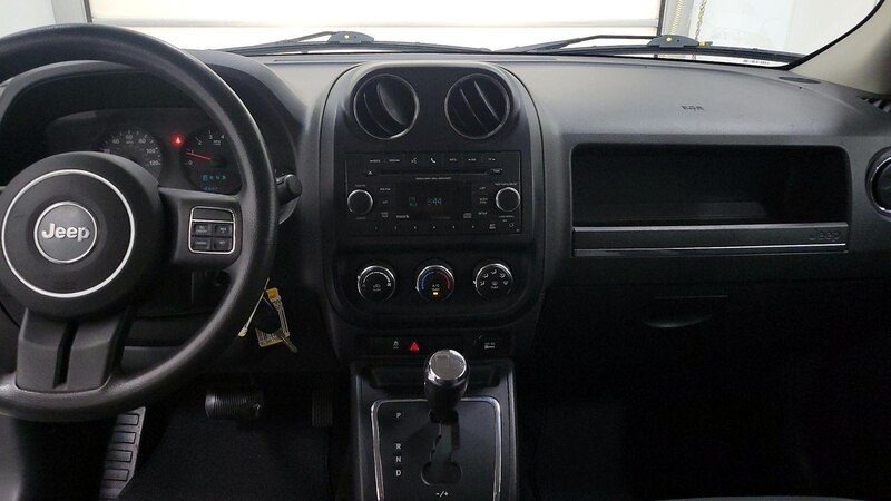 2013 Jeep Patriot Sport 9