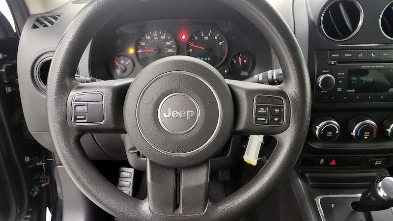 2013 Jeep Patriot Sport 10