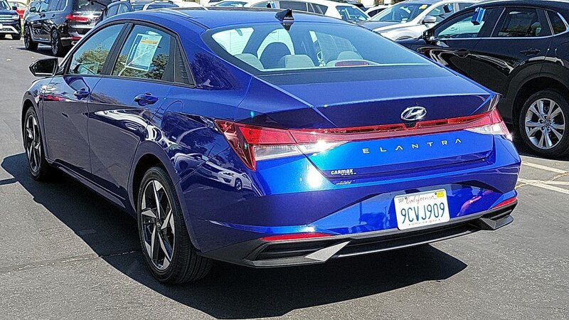 2023 Hyundai Elantra SEL 7