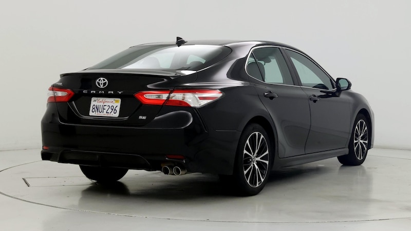 2020 Toyota Camry SE 8