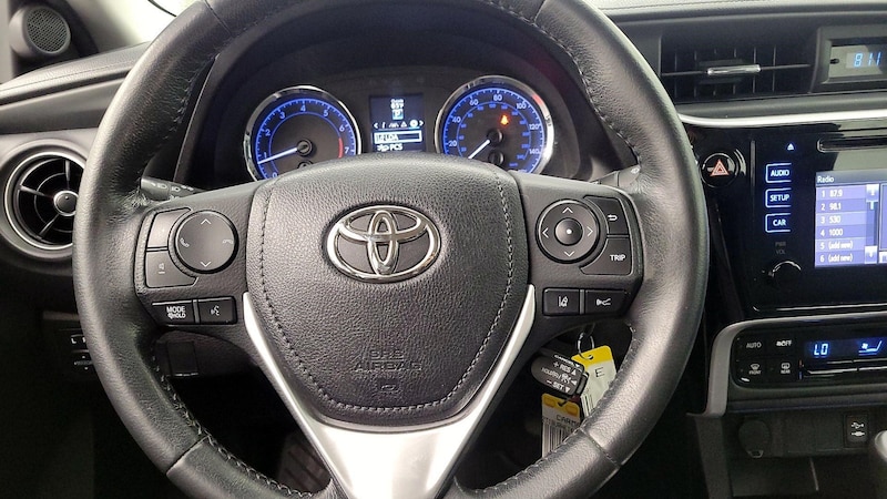 2019 Toyota Corolla SE 10