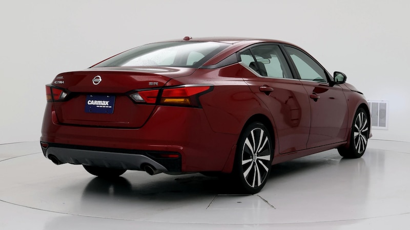 2020 Nissan Altima SR 8