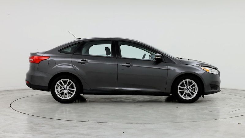 2016 Ford Focus SE 7