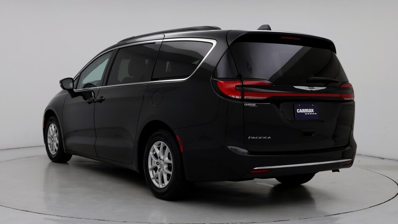 2022 Chrysler Pacifica Touring L 2