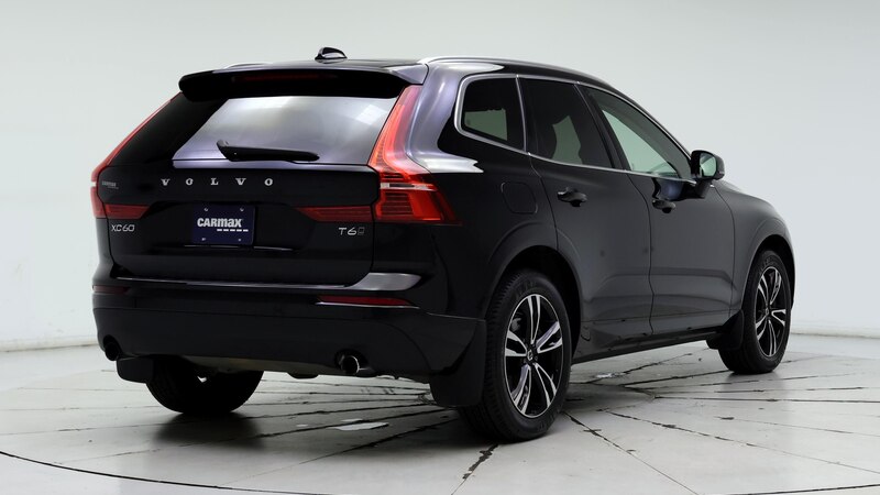 2020 Volvo XC60 T6 Momentum 8