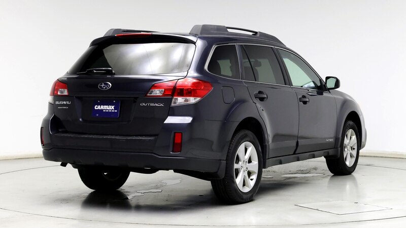 2013 Subaru Outback Premium 8