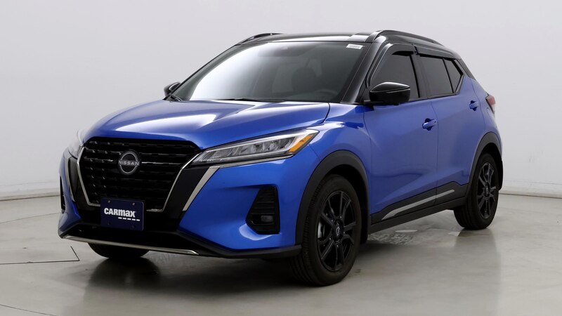 2023 Nissan Kicks SR 4