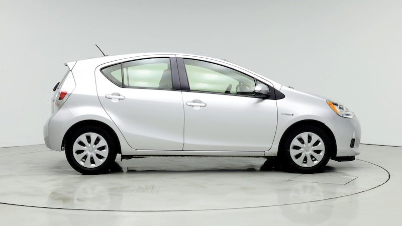 2013 Toyota Prius c Two 7