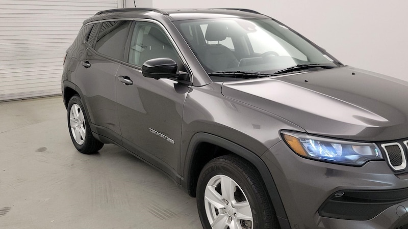 2022 Jeep Compass Latitude Hero Image