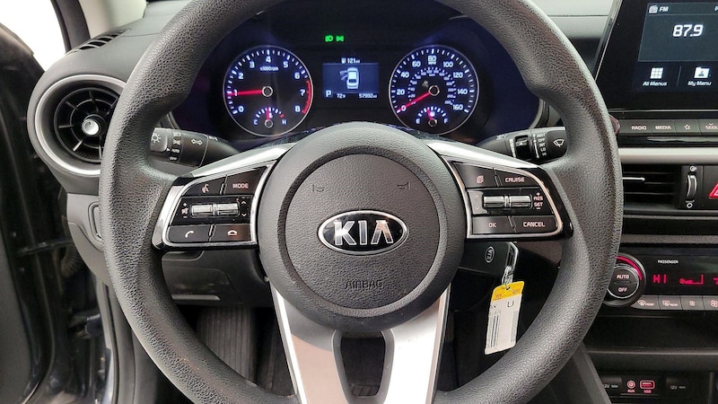 2019 Kia Forte LXS 10