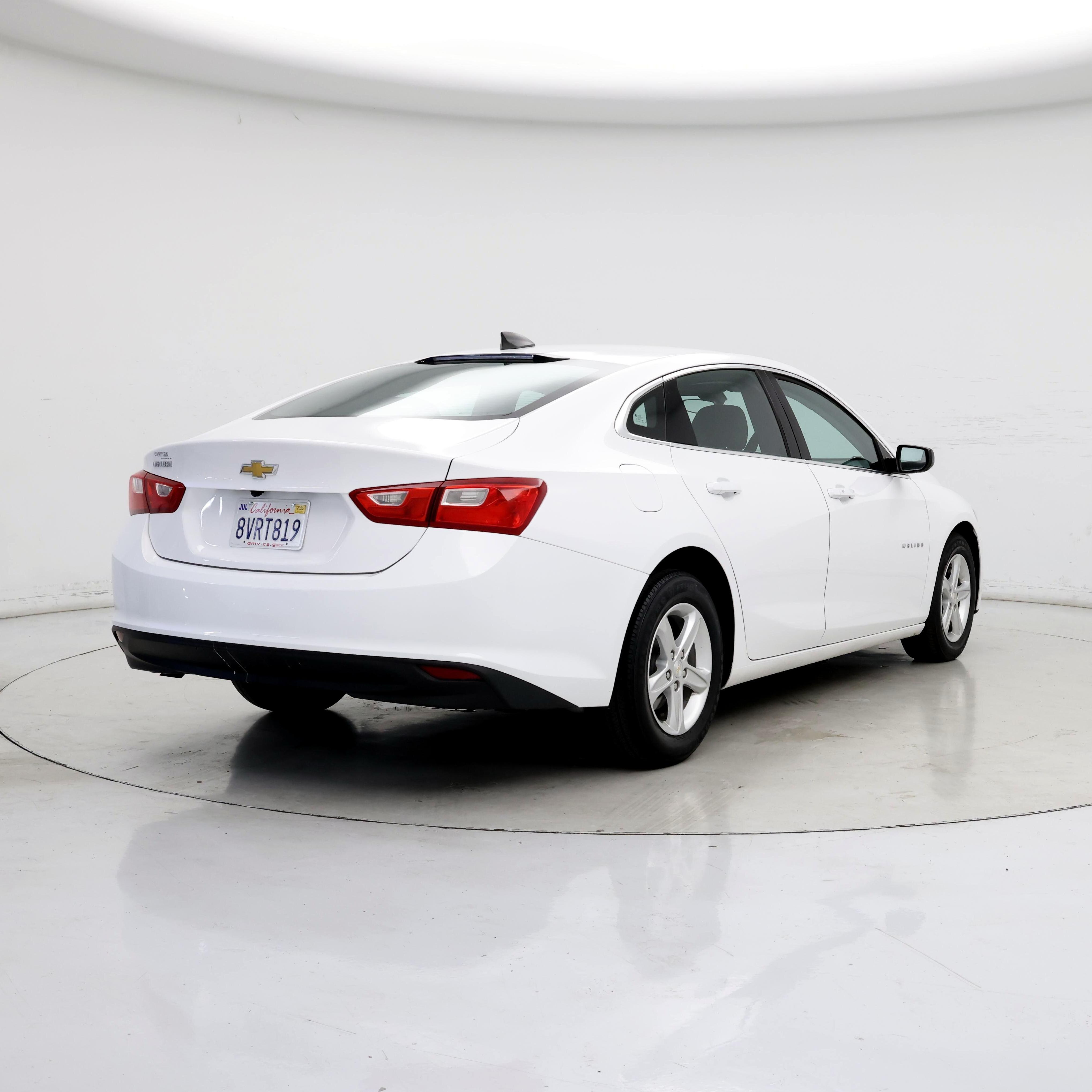 Thumbnail: 2020 Chevrolet Malibu - 8