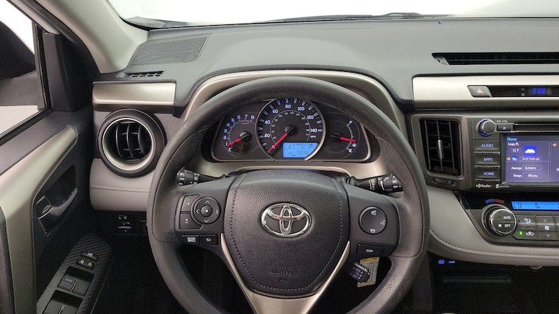 2014 Toyota RAV4 XLE 10