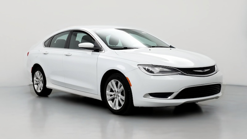 2016 Chrysler 200 Limited Hero Image