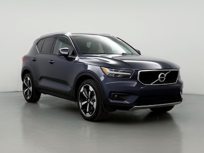 2022 Volvo XC40 T5 Momentum -
                Tampa, FL