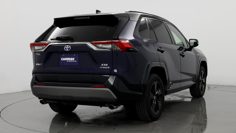 2019 Toyota RAV4 XSE 8