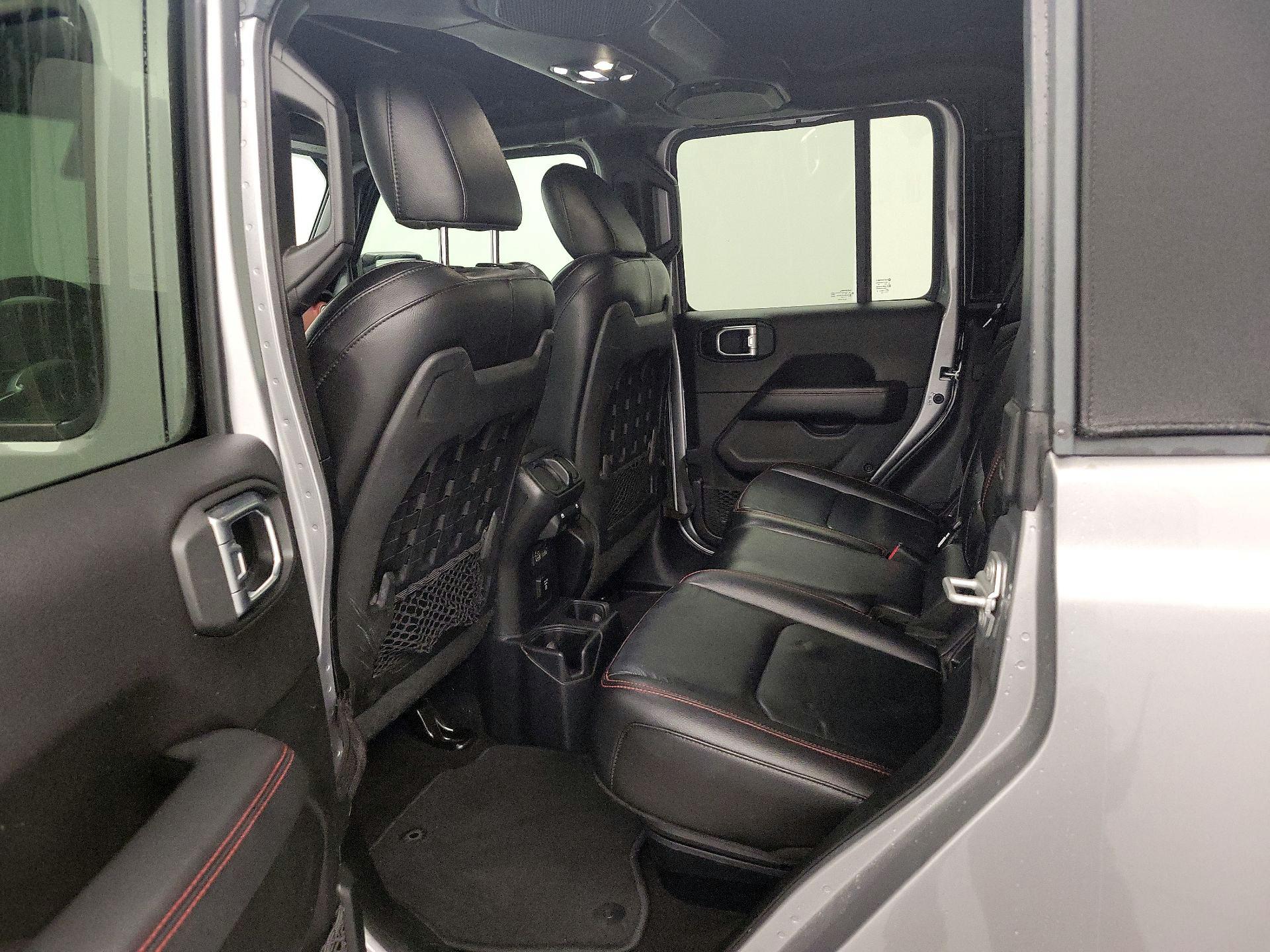 Thumbnail: 2020 Jeep Gladiator - 20