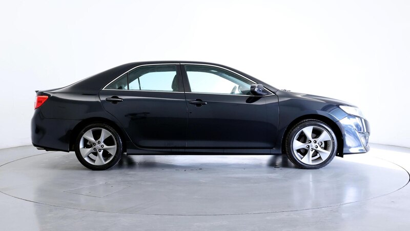 2014 Toyota Camry SE 7