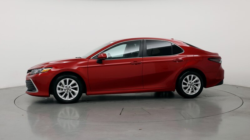 2023 Toyota Camry LE 3