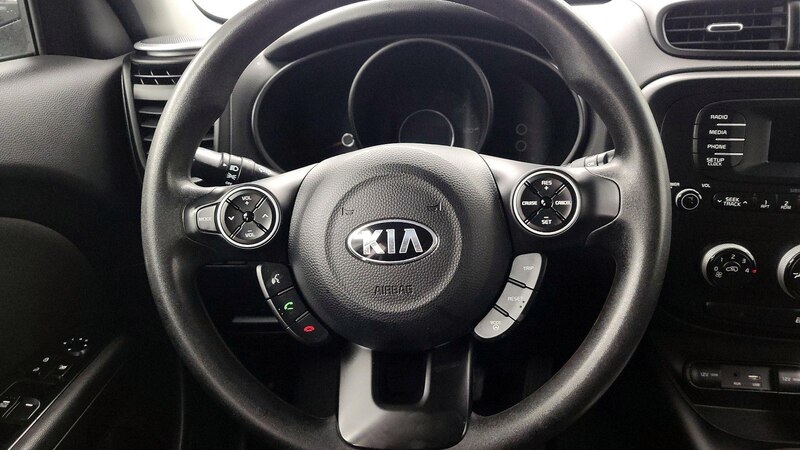 2016 Kia Soul  10