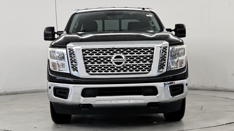 2019 Nissan Titan SV 5