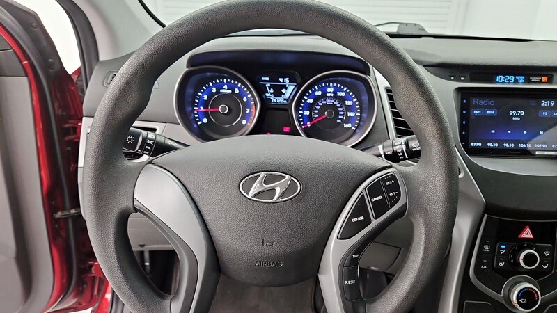 2016 Hyundai Elantra SE 10