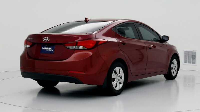 2016 Hyundai Elantra SE 8