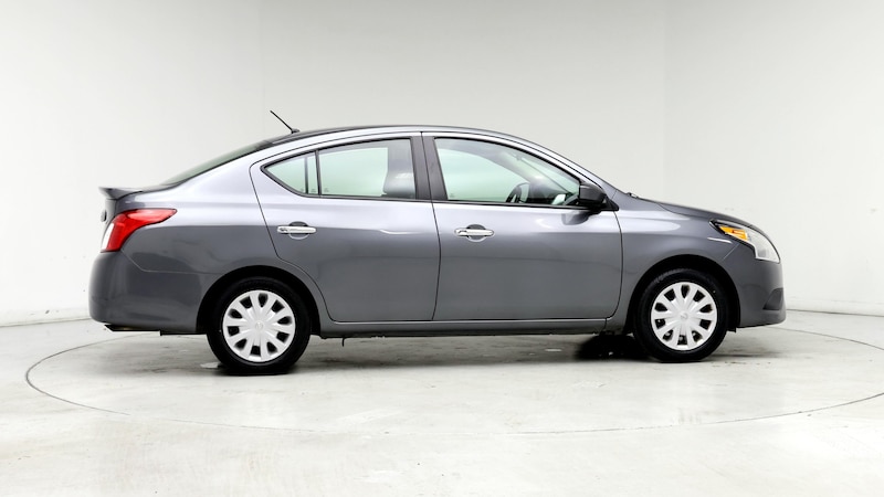 2019 Nissan Versa SV 7