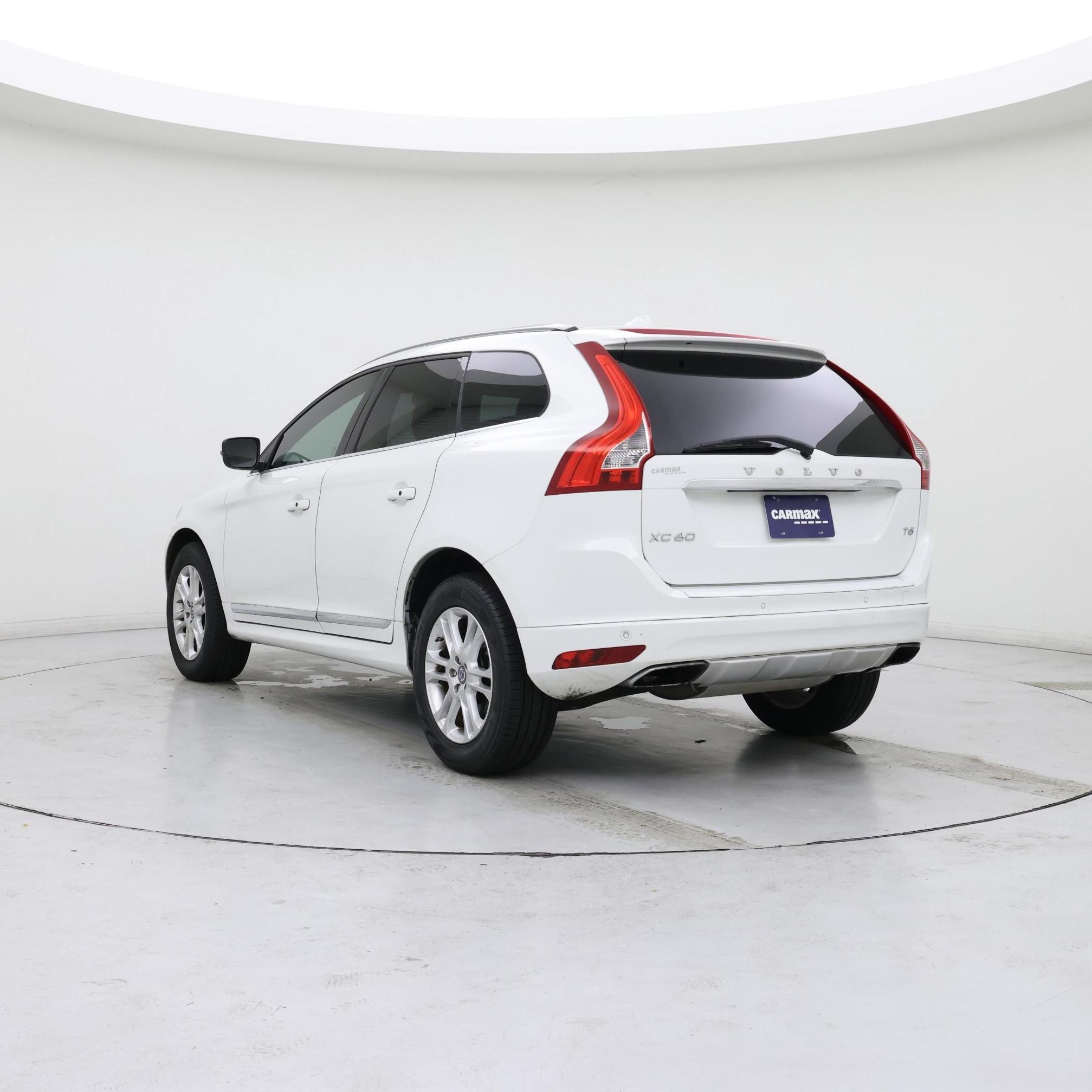 Thumbnail: 2015 Volvo XC60 - 2