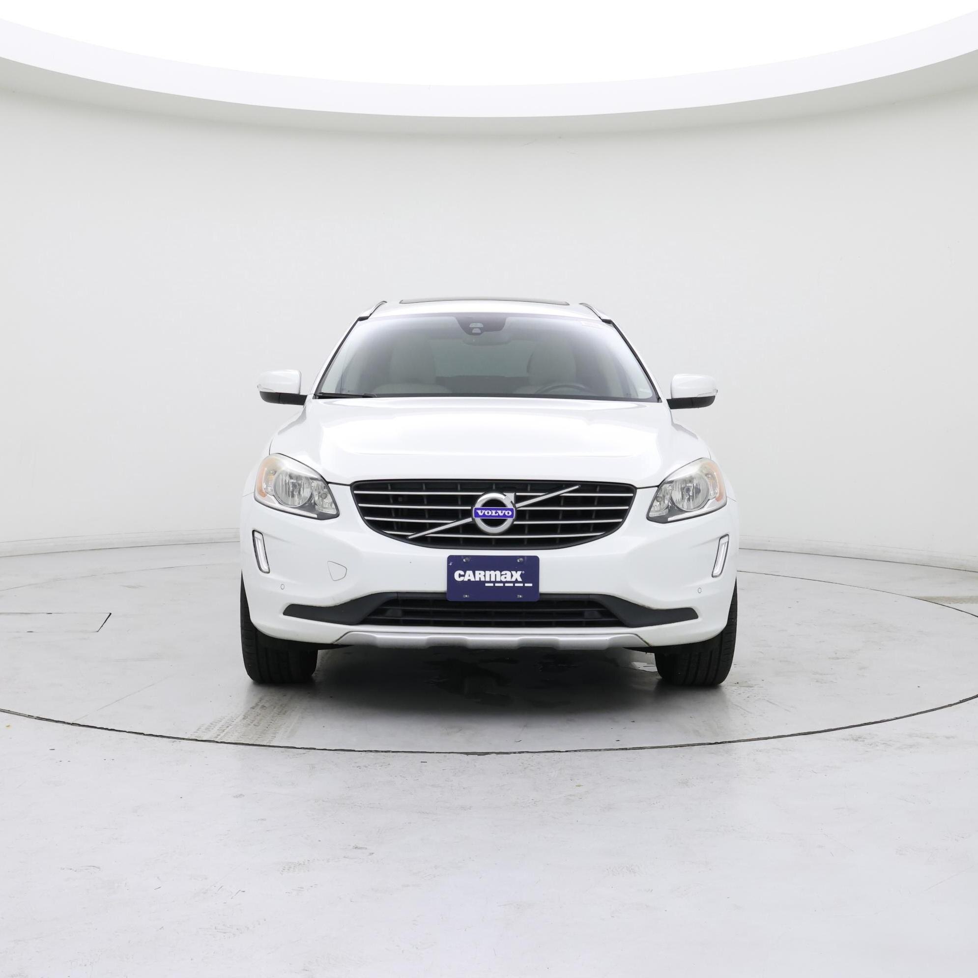 Thumbnail: 2015 Volvo XC60 - 5