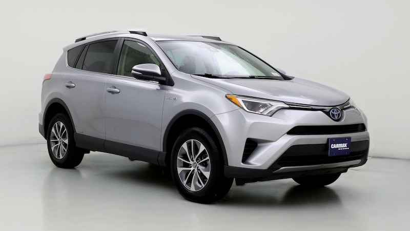 2018 Toyota RAV4 LE Hero Image