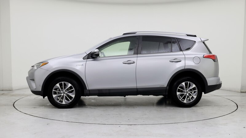 2018 Toyota RAV4 LE 3