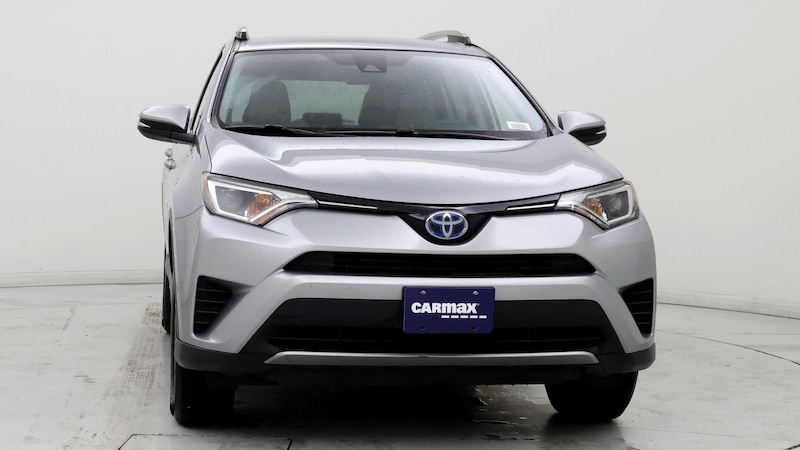 2018 Toyota RAV4 LE 5