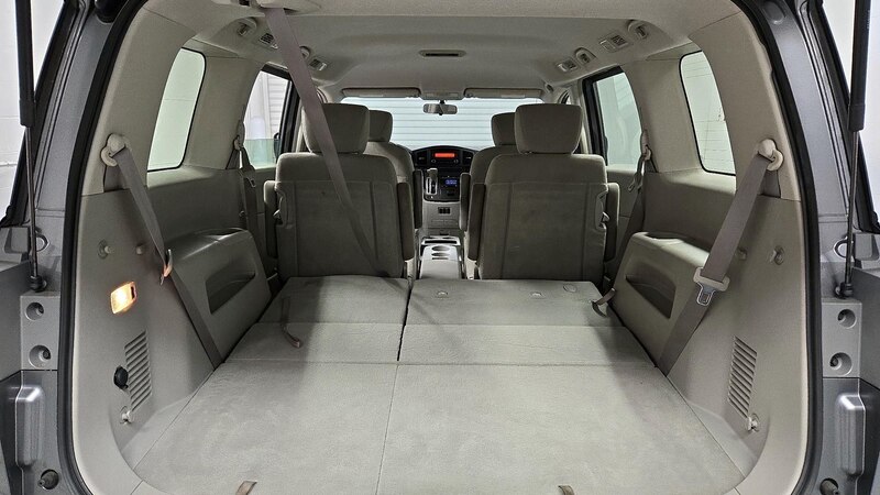 2014 Nissan Quest S 21